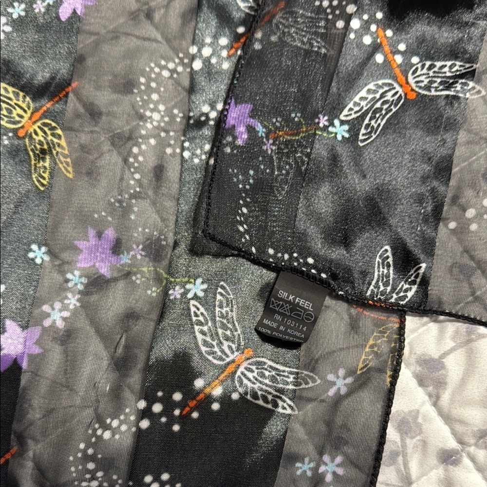 Assorted Scarves Collection - Picture 7 of 12
